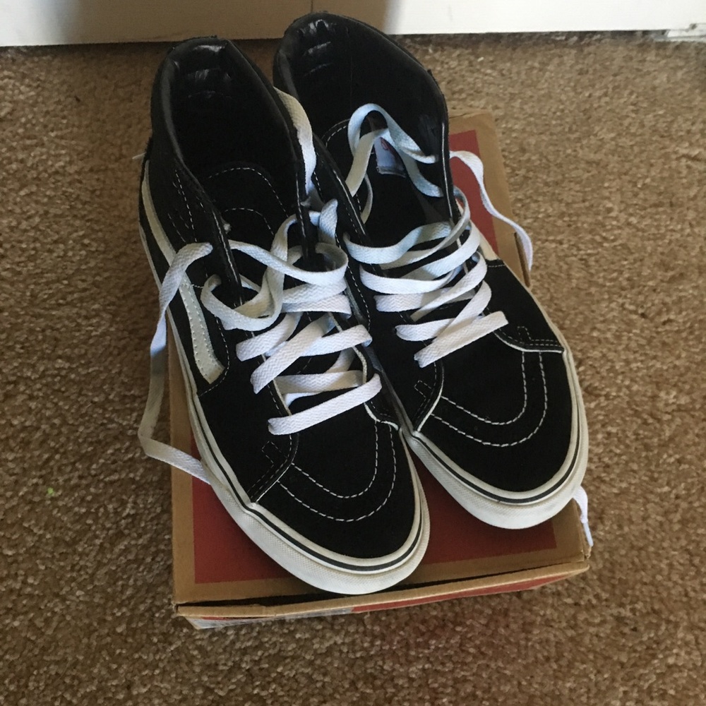 Black skate highs